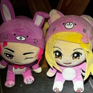 Inquisitormaster Juniper plush
$10 each 
Perfect condition -never played with